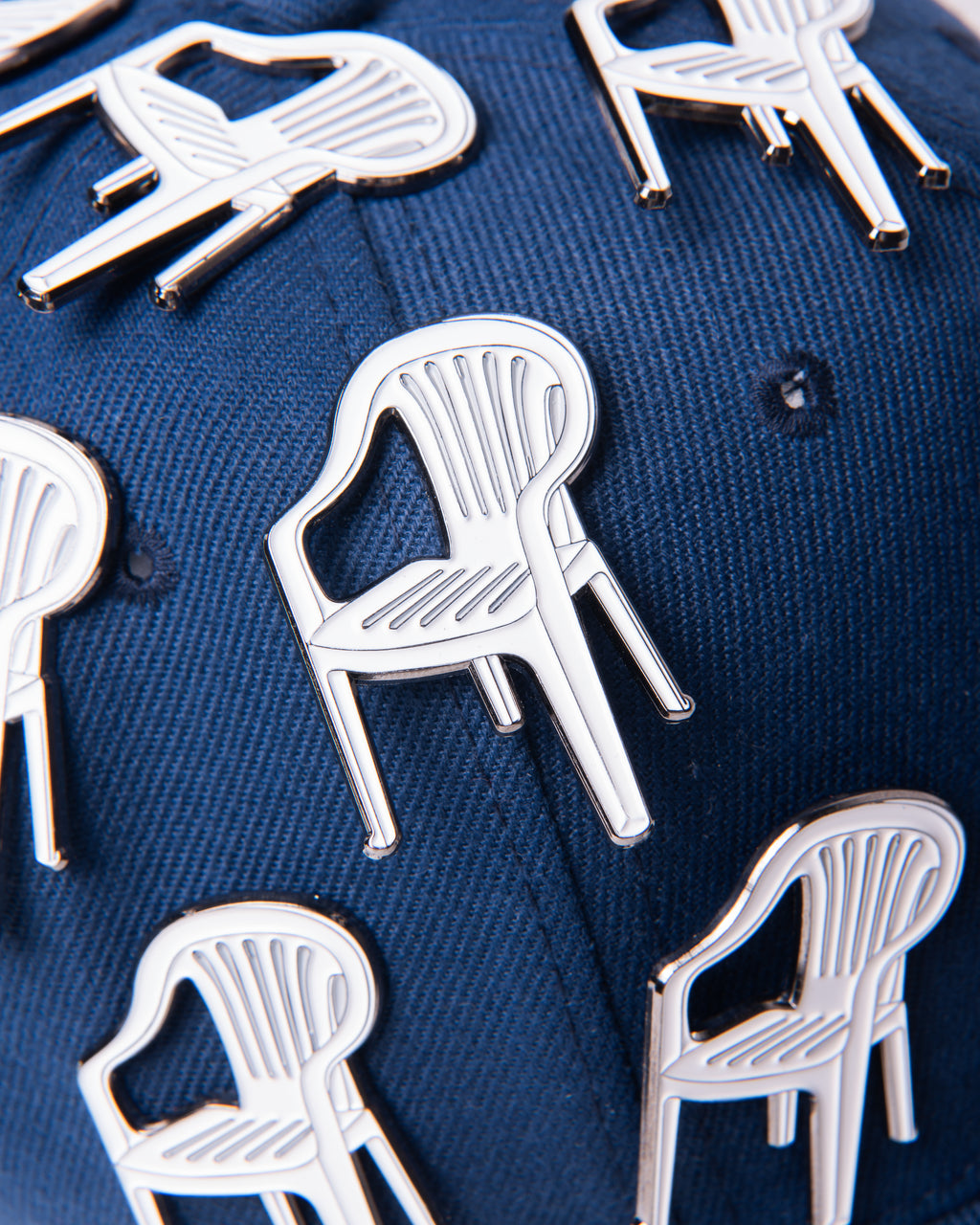 Monobloc chair Pin